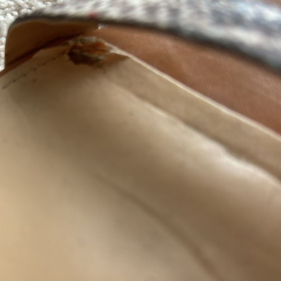 Enzo Angiolini sandals in size 5 1/2 with crisscross ankle straps - Picture 6 of 10